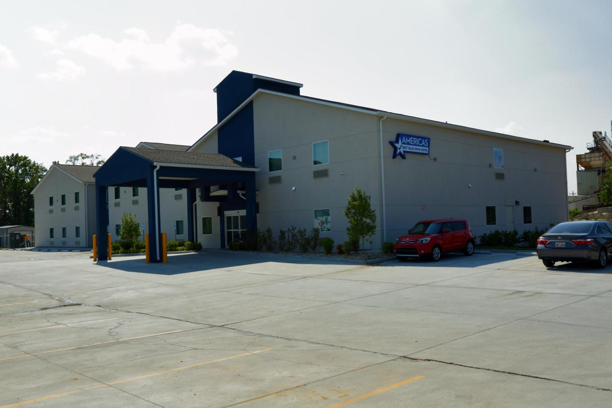 Americas Best Value Inn & Suites-Prairieville Exterior photo